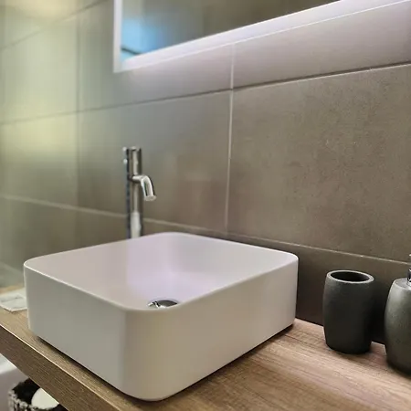 Serendipity & Relax فندق مبيت وإفطار 3*